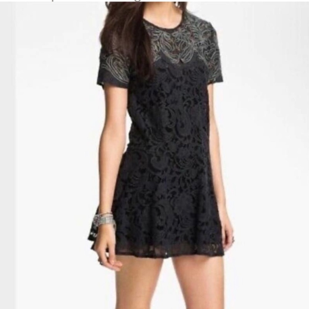 𝅺Free People Dreamer Lace Embroidered Mini Dress Black -size small